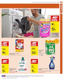 Offre Lingettes Anti-Décoloration dans le catalogue Carrefour Market du moment à la page 53