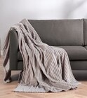 Feincord-Kuscheldecke Angebote von Gözze bei Marktkauf Greifswald für 14,99 €