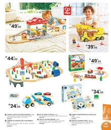 Offre Lego City dans le catalogue JouéClub du moment à la page 49