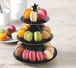 Macarons avec présentoir sapin dans le catalogue U Express