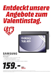 Samsung Galaxy im MediaMarkt Saturn Prospekt Entdeckt Geschenke für bleibende Momente. auf S. 12