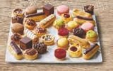 16 Petits Fours en promo chez Super U Montbéliard à 8,90 €