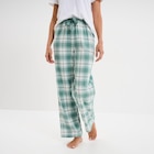 Pantalon de pyjama en coton ajusable vert clair femme en promo chez La Halle Romans-sur-Isère à 17,99 €