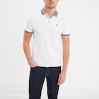Polo coton stretch droit manches courtes blanc homme en promo chez La Halle Polo coton stretch droit manches courtes blanc homme dans le catalogue La Halle