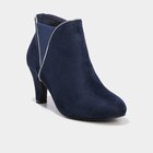 Bottines aspect daim à talons bleu marine femme à 19,99 € dans le catalogue La Halle