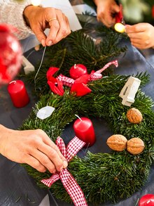 Adventskranz oder Stumpenkerzen