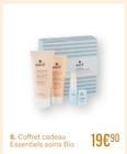 Coffret cadeau Essentiels soins Bio dans le catalogue Monoprix