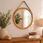 Miroir à lanière en cuir et cadre en bambou Ø 32 cm - Dada Art - Castorama à Pau Miroir à lanière en cuir et cadre en bambou Ø 32 cm - Dada Art en promo chez Castorama Pau à 16,90 €