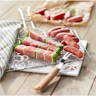 Plateau grill brochettes de porc, chipolas et merguez CARREFOUR Le Marché dans le catalogue Carrefour Market