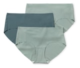Tchibo im Supermarkt - 3 Magic-Cut-Pantys, jade, petrol Angebot im Prospekt 3 Magic-Cut-Pantys, jade, petrol bei Tchibo im Supermarkt im Prospekt "" für 14,99 €