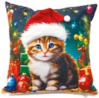 Kissenhülle mit weihnachtlichen Verzierungen von  im aktuellen Netto mit dem Scottie Prospekt für 5,00 €