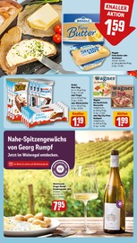 Ähnliche Angebote wie Glühwein im Prospekt "Dein Markt" auf Seite 12 von REWE in Stuttgart