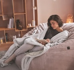 Wärme-Kuscheldecke für 37,99 € bei Lidl im Angebot Wärme-Kuscheldecke im aktuellen Lidl Prospekt