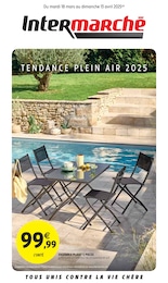 Offre Table de jardin pliante dans le catalogue Intermarché du moment à la page 1