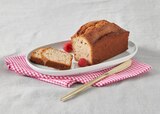 CAKE "JE T'AIME" À LA FRAMBOISE - L'ARTISAN PATISSIER en promo chez Auchan Supermarché CAKE "JE T'AIME" À LA FRAMBOISE - L'ARTISAN PATISSIER dans le catalogue Auchan Supermarché