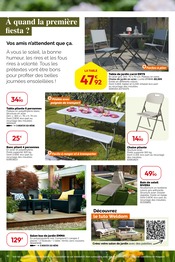 Chaise en promo dans le catalogue Weldom à la page 12