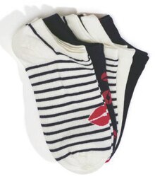 Lot de 5 paires de socquettes ultra courtes fantaisies bio femme - Géant Casino à Suresnes Lot de 5 paires de socquettes ultra courtes fantaisies bio femme en promo chez Géant Casino Suresnes à 6,00 €