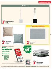 Promos Couches dans le catalogue "LA RENTRÉE À PRIX K.O." de Auchan Hypermarché Couches en promo dans le catalogue Auchan Hypermarché à la page 5