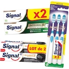 SUR TOUS LES DENTIFRICES & BROSSES A DENTS INTEGRAL 8 - SIGNAL en promo chez Carrefour SUR TOUS LES DENTIFRICES & BROSSES A DENTS INTEGRAL 8 - SIGNAL dans le catalogue Carrefour