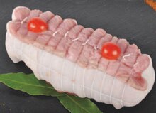 Noix de veau à rôtir - NaturéO à La Courneuve Noix de veau à rôtir en promo chez NaturéO La Courneuve à 24,90 €