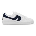 Promo Sneakers Swift à 29,99 € dans le catalogue Intersport à Avignon