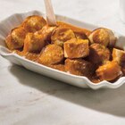 Höffis Currywurst für 1,00 € bei Höffner im Angebot Höffis Currywurst im aktuellen Höffner Prospekt