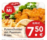 Putenschnitzel mit Pommes Frites Angebote bei BRAUN Möbel-Center Baden-Baden für 7,50 €