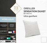 Oreiller sensation Duvet - TEX HOME en promo chez Carrefour Rennes à 14,24 €