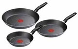 Lot de 3 poêles only cook - Tefal en promo chez Intermarché Saint-Denis à 26,96 €