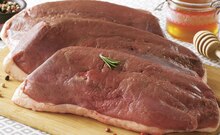 Magrets de canard extra-tendre à la fleur de sel - Géant Casino à Colombes Magrets de canard extra-tendre à la fleur de sel en promo chez Géant Casino Colombes à 12,50 €