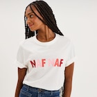 La Halle Bron - Promo T-shirt logo NAF NAF manches courtes blanc femme Promo T-shirt logo NAF NAF manches courtes blanc femme à 9,99 € dans le catalogue La Halle à Bron