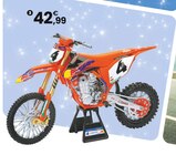 Moto ktm 450 sx factory racing team n°4 | 12 ans - JouéClub à Lille Moto ktm 450 sx factory racing team n°4 | 12 ans en promo chez JouéClub Lille à 42,99 €