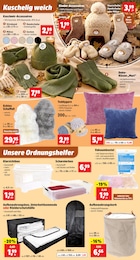 Hausschuhe Angebot & Preis im aktuellen Thomas Philipps Prospekt Hausschuhe Angebot im aktuellen Thomas Philipps Prospekt auf Seite 16