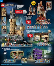 Heckenpflanzen im Smyths Toys Prospekt in München Aktueller Smyths Toys Prospekt mit Heckenpflanzen, "Toys Superstores", Seite 214