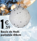 Boule de Noël pailletée Ø8cm dans le catalogue Maxi Bazar