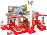 GARAGE TOTAL 2 NIVEAUX - MBI en promo chez Auchan Hypermarché GARAGE TOTAL 2 NIVEAUX - MBI dans le catalogue Auchan Hypermarché