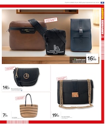 Offre Sac À Main dans le catalogue Carrefour du moment à la page 19