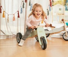 Mini-Laufdreirad Angebot in Westoverledingen im aktuellen Prospekt bei Ernstings family in Westoverledingen