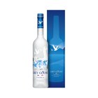 Vodka - GREY GOOSE en promo chez Carrefour Versailles à 38,90 €