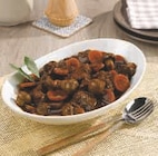 Promo Bœuf charolais au vin du Médoc ou râble de lapin à la moutarde plats cuisinés à 14,90 € dans le catalogue Super U à Brou