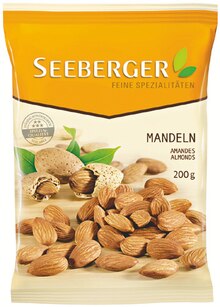 Mandeln bei Müller in Hilden Mandeln im Angebot bei Müller Hilden für 2,75 €