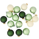 16 Weihnachtskugeln im Set für 4,99 € bei Ernstings family im Angebot 16 Weihnachtskugeln im Set im aktuellen Ernstings family Prospekt