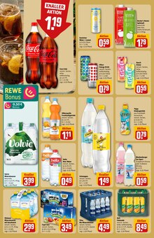 Volvic im REWE Prospekt "Dein Markt" mit 32 Seiten (Laatzen)