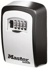Boîte à clés étanche à combinaison - Master Lock en promo chez Screwfix Goussainville à 16,99 €