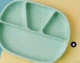 Assiette compartimentée silicone en promo à 9,37 € chez Hyper U Assiette compartimentée silicone dans le catalogue Hyper U