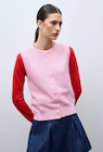 Cardigan sans manches en maille fantaisie dans le catalogue Monoprix Margaret