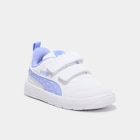 Tennis basses scratchs Puma Courtflex V3 bleu ciel bébé fille en promo chez La Halle Tennis basses scratchs Puma Courtflex V3 bleu ciel bébé fille dans le catalogue La Halle