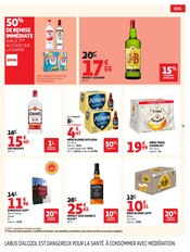 Promos Vin Rouge dans le catalogue "LES HALLES d'automne" de Auchan Supermarché Vin Rouge en promo dans le catalogue Auchan Supermarché à la page 17