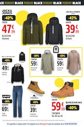 Offre Blouson dans le catalogue Intersport du moment à la page 3