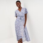 Robe longue évasée col cache-coeur bleu femme en promo chez La Halle Saint-Denis à 15,00 €